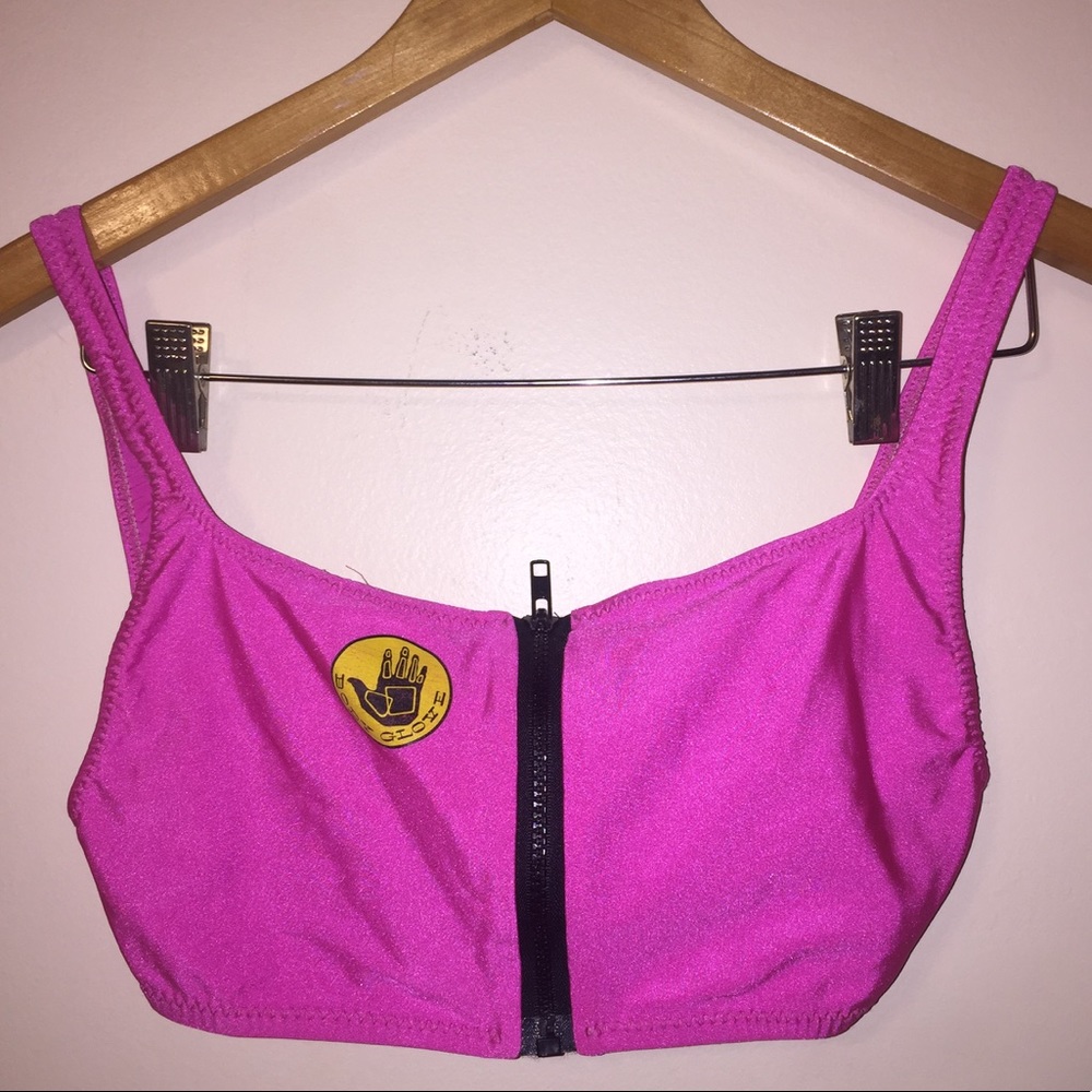 Hot Pink Body Glove sports bra 🍬Small/Medium